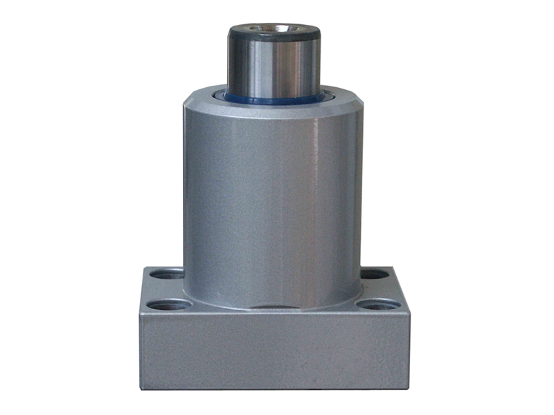 Hydraulic plunging cylinders for ceramic molds